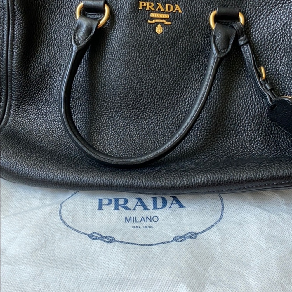 Authentic Prada Vittelo Bag - Picture 5 of 7